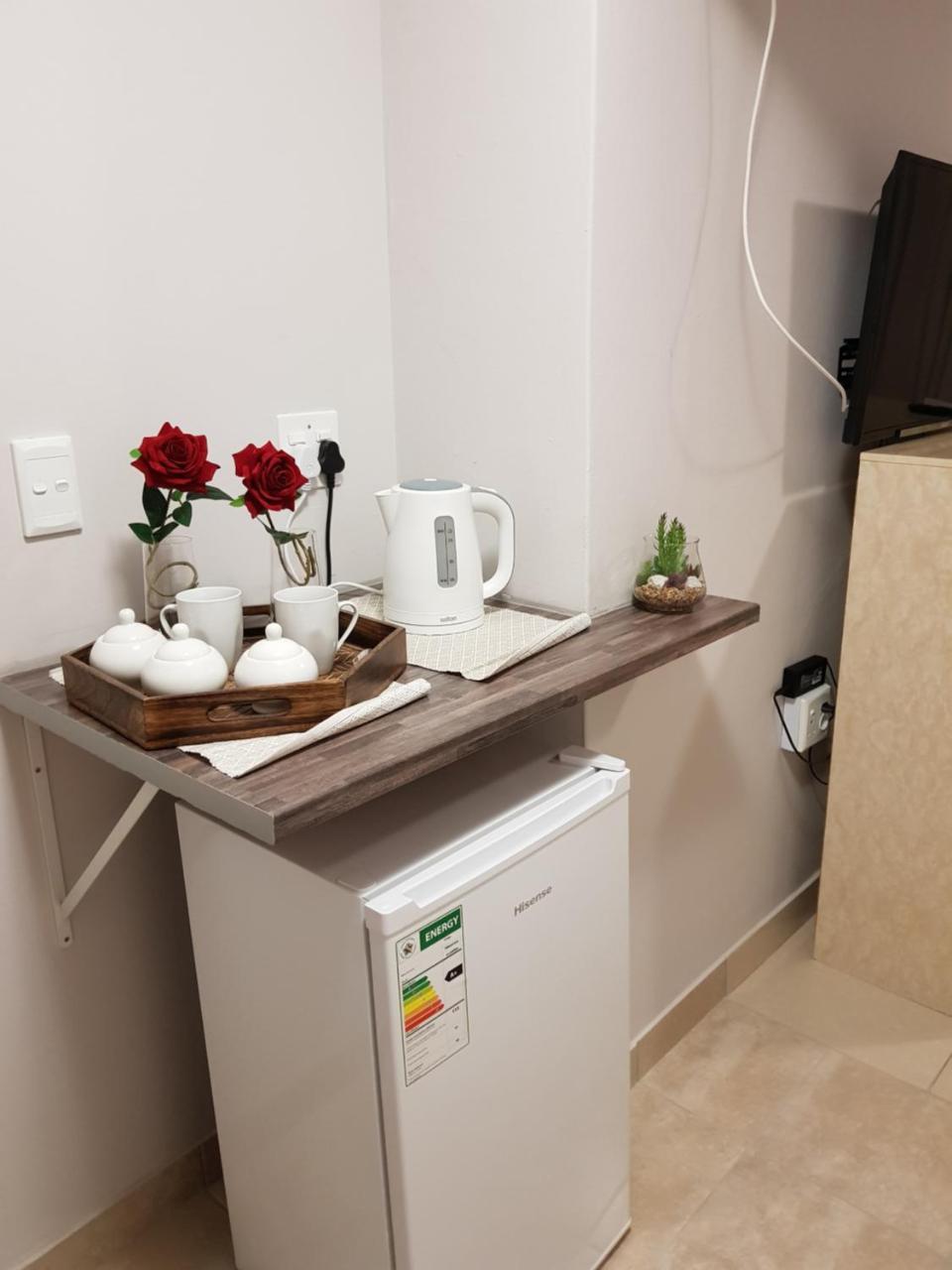 Ry Courtyard Hotel Oshakati Екстериор снимка